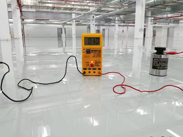 环氧地坪施工的创新实践